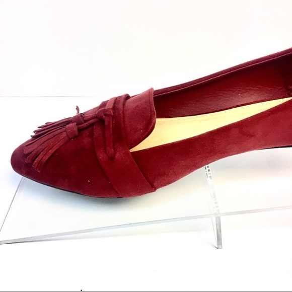 Burgundy Pointed Toe Loafers w/ Tassel Detail - Picture 6 of 6
